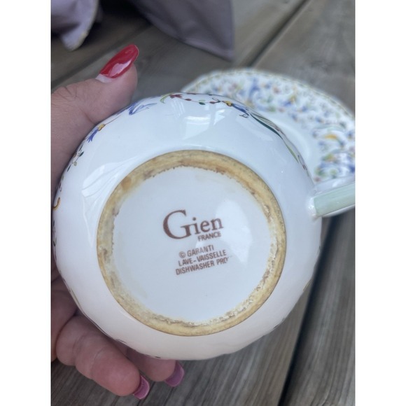Vintage Gien Tuscany Tea Cup & Saucer  Western France - Picture 11 of 15
